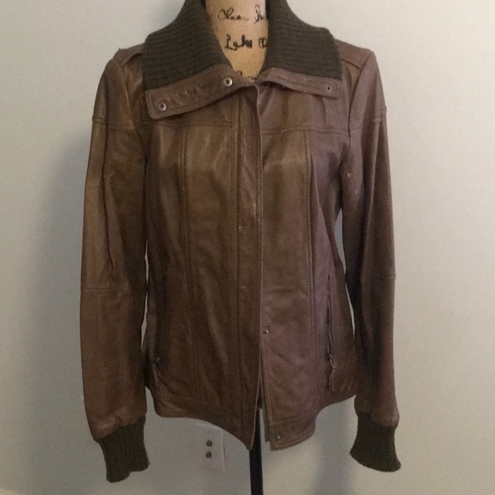Eddie Bauer bomber jacket - L